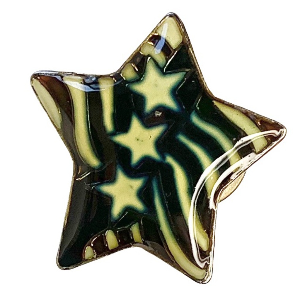 Vintage star shaped American Flag pin